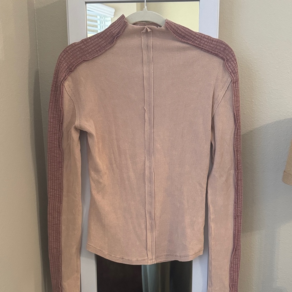 Oli & Hali Blush Ribbed Knit Top NWOT
